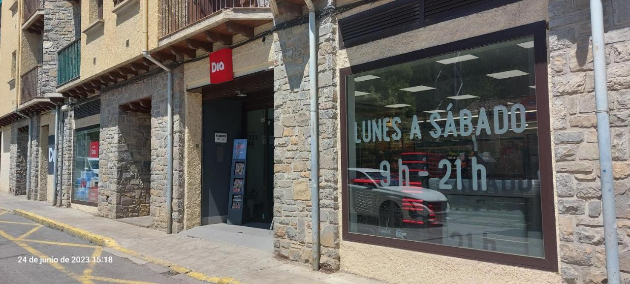 Apartamento Alma De Biescas Bagian luar foto